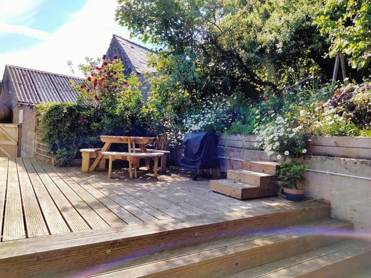 Midden Manor Country Stay On A Working Dairy Farm Ballymena Eksteriør billede